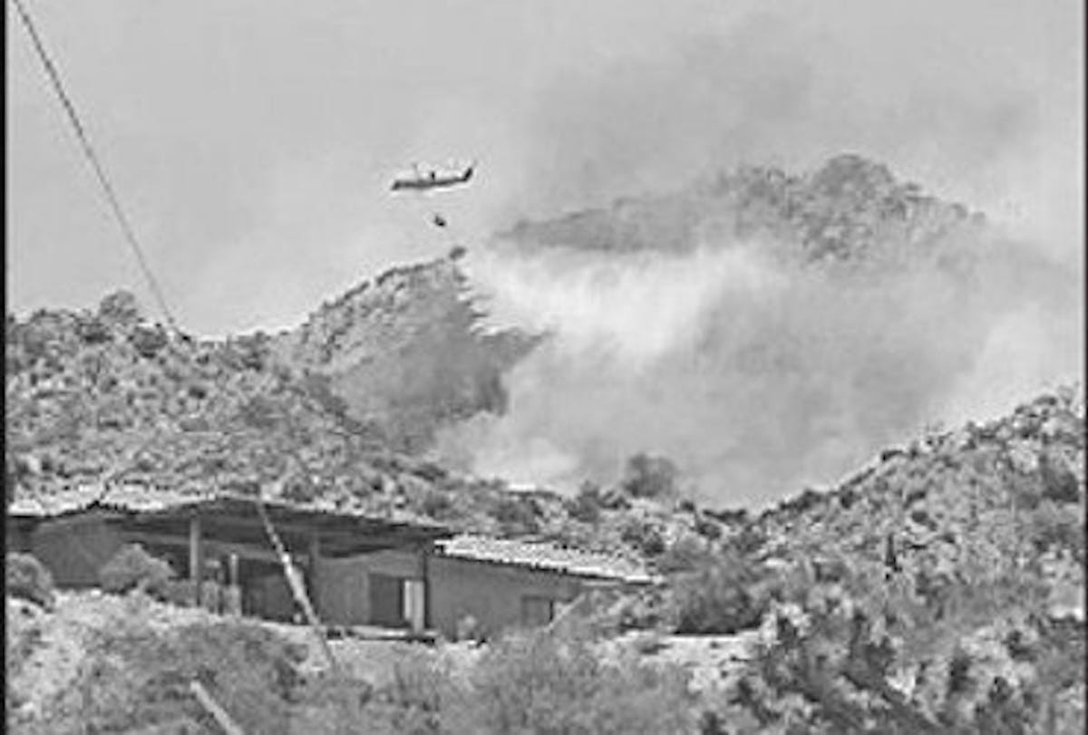 firefighting helicopter image